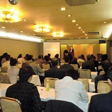 2010/4/18 「美容鍼灸セミナー in 千葉」にて講義・実技講演を行いました。