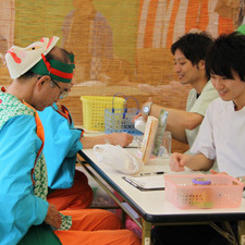 2012/5/26．27豊川おいでん祭にて鍼灸ボランティアをおこないました